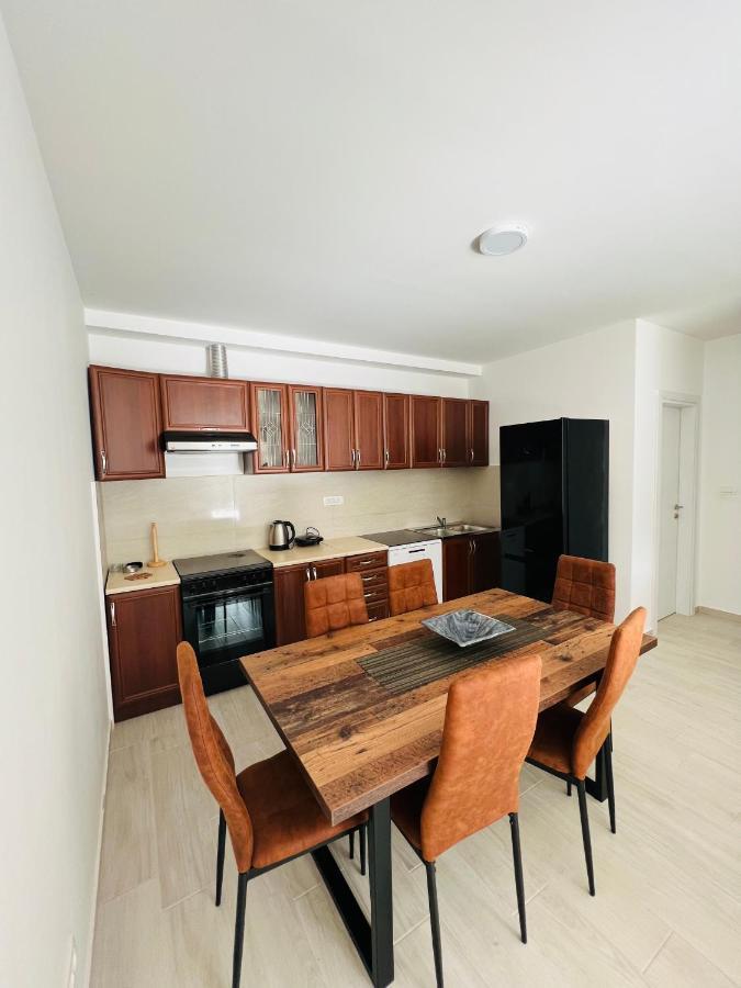 Apartment With Terrace And Private Parking Kotor Dış mekan fotoğraf