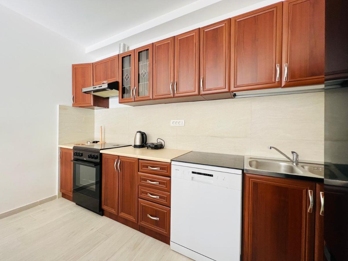 Apartment With Terrace And Private Parking Kotor Dış mekan fotoğraf