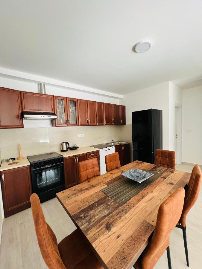 Apartment With Terrace And Private Parking Kotor Dış mekan fotoğraf